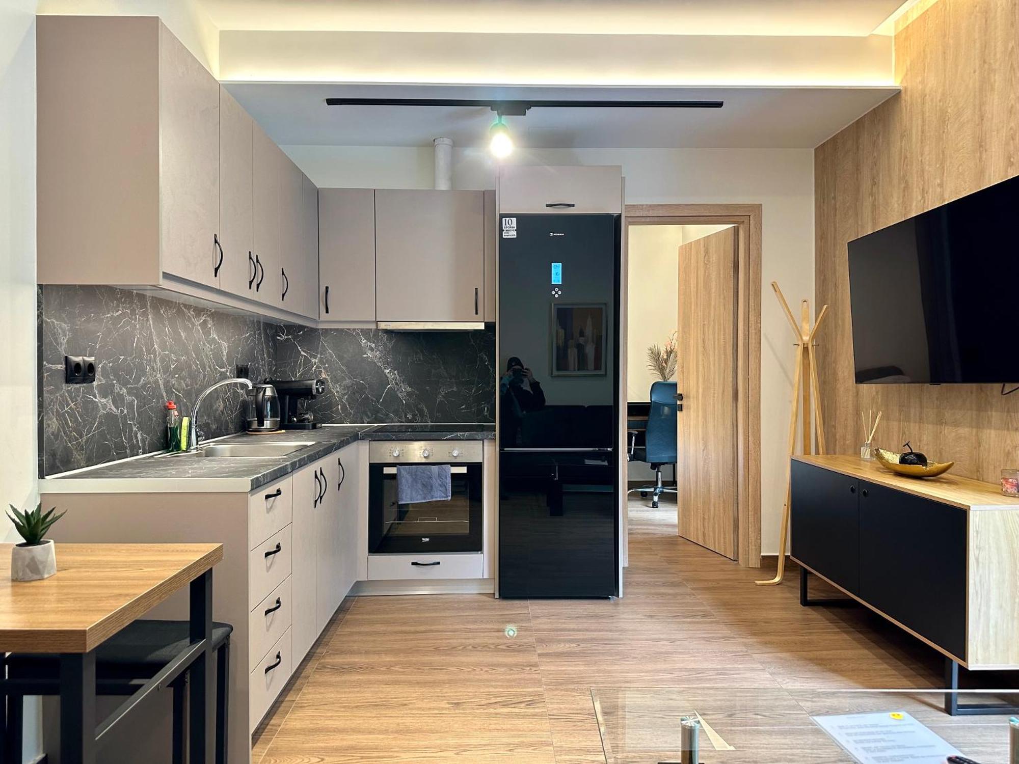 T&T Luxury Apartments - Rooftop Jacuzzi Athens Ngoại thất bức ảnh