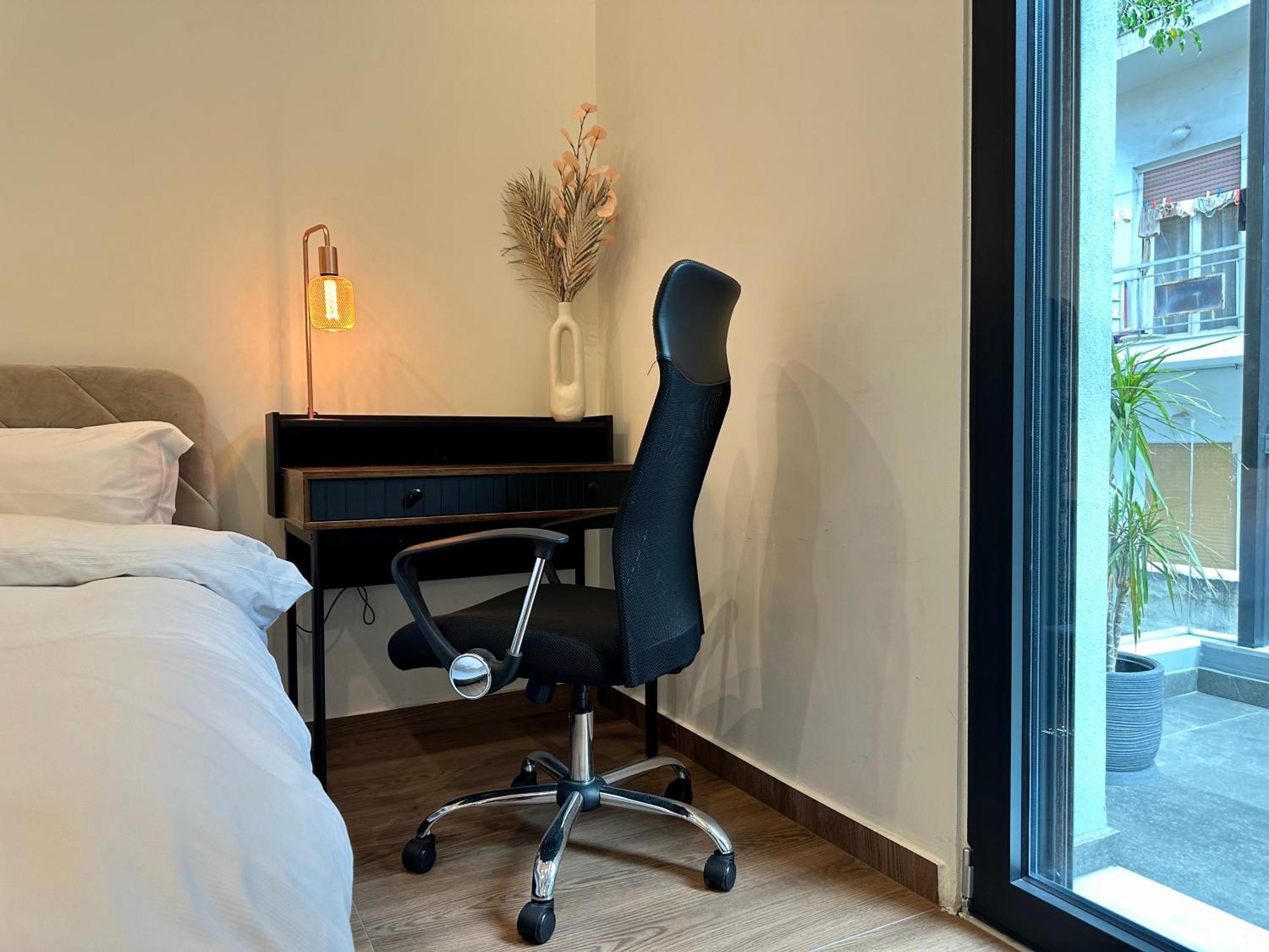 T&T Luxury Apartments - Rooftop Jacuzzi Athens Ngoại thất bức ảnh